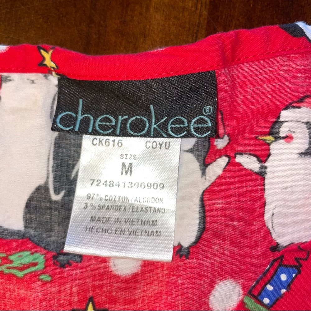 Scrub Top! - Picture 5 of 5